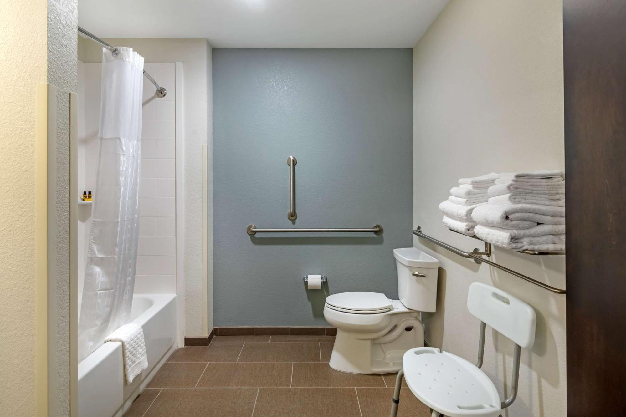 Best Western Plus Bluffton/Hilton Head Hotel エクステリア 写真