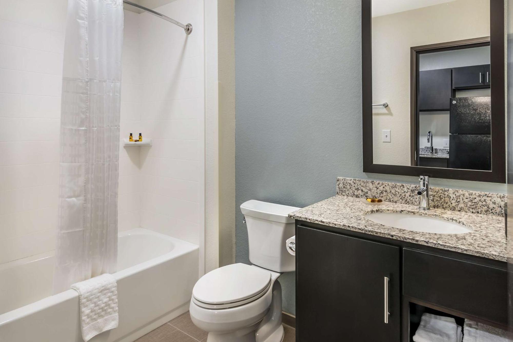 Best Western Plus Bluffton/Hilton Head Hotel エクステリア 写真